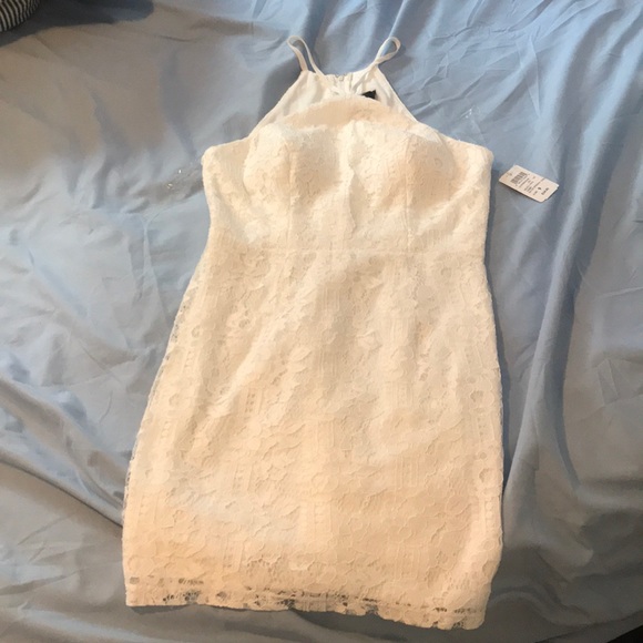 Dress - Picture 1 of 8